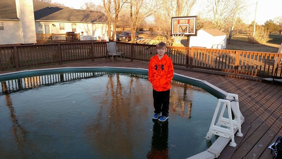 Shawn walks on water in his pool