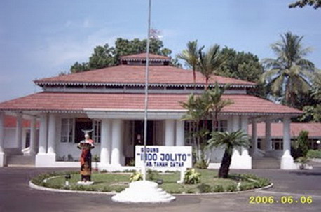 POTRET SEJARAH: Gedung Indo Jolito