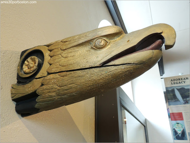 Azorean Whaleman Gallery en el Museo de las Ballenas de New Bedford