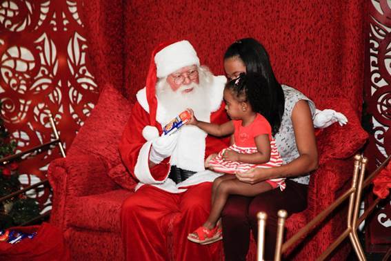 Marilan e Tietê Plaza Shopping promovem ação especial para o Natal