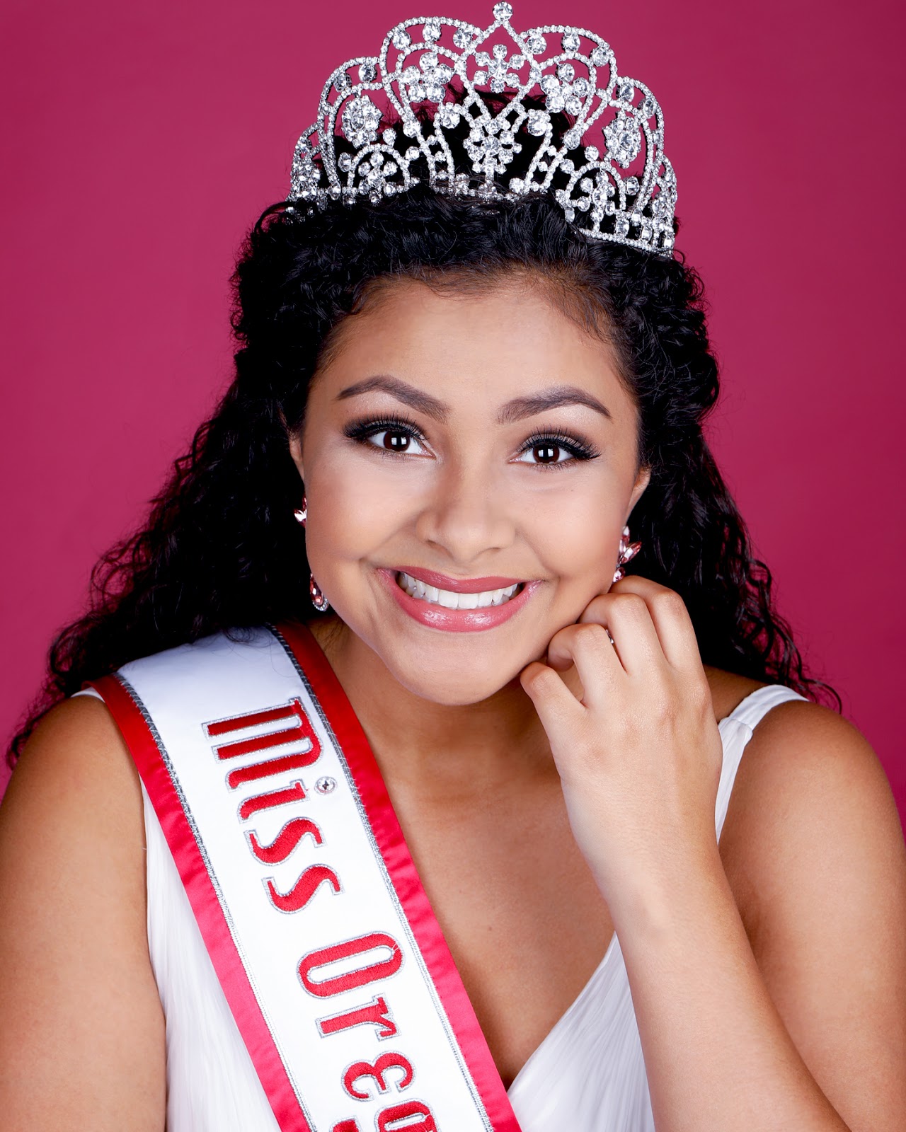 Featuring 2017 Miss Oregon Jr. Teen