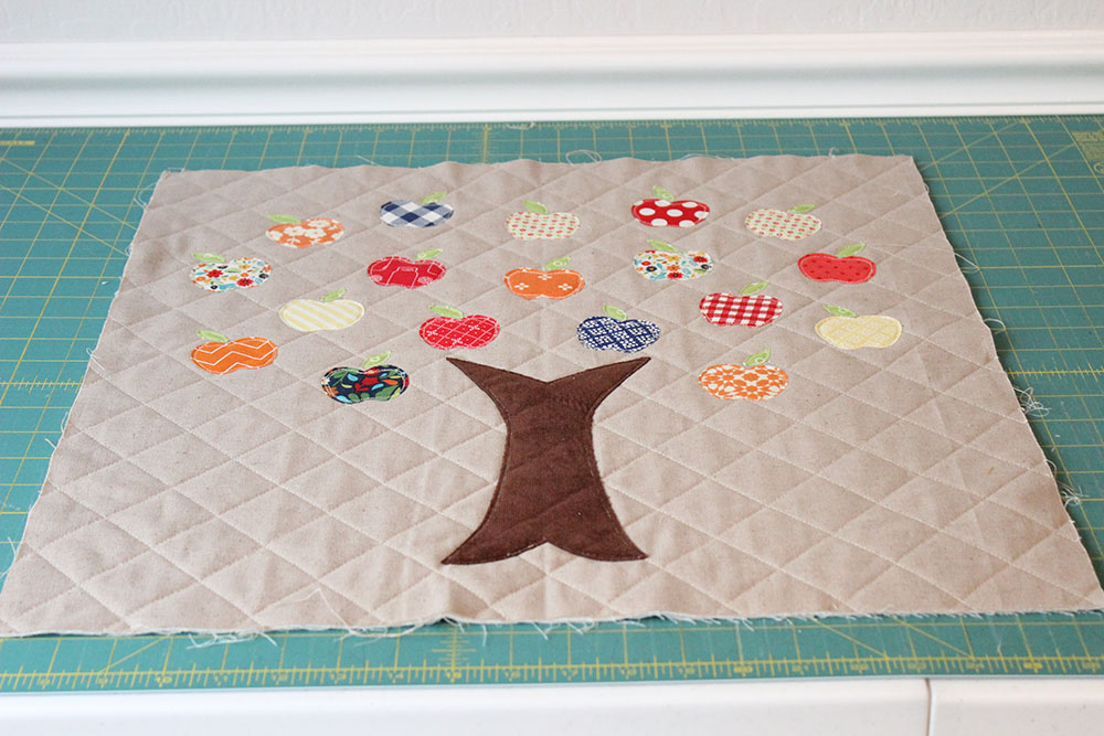 Everyday Celebrations Tutorial Tips for Perfect Quilted Pillows