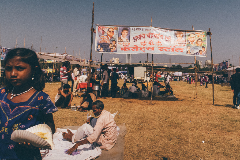 Pusthakamlo Konni Pageelu Missing Movie Online Download Celebwoods