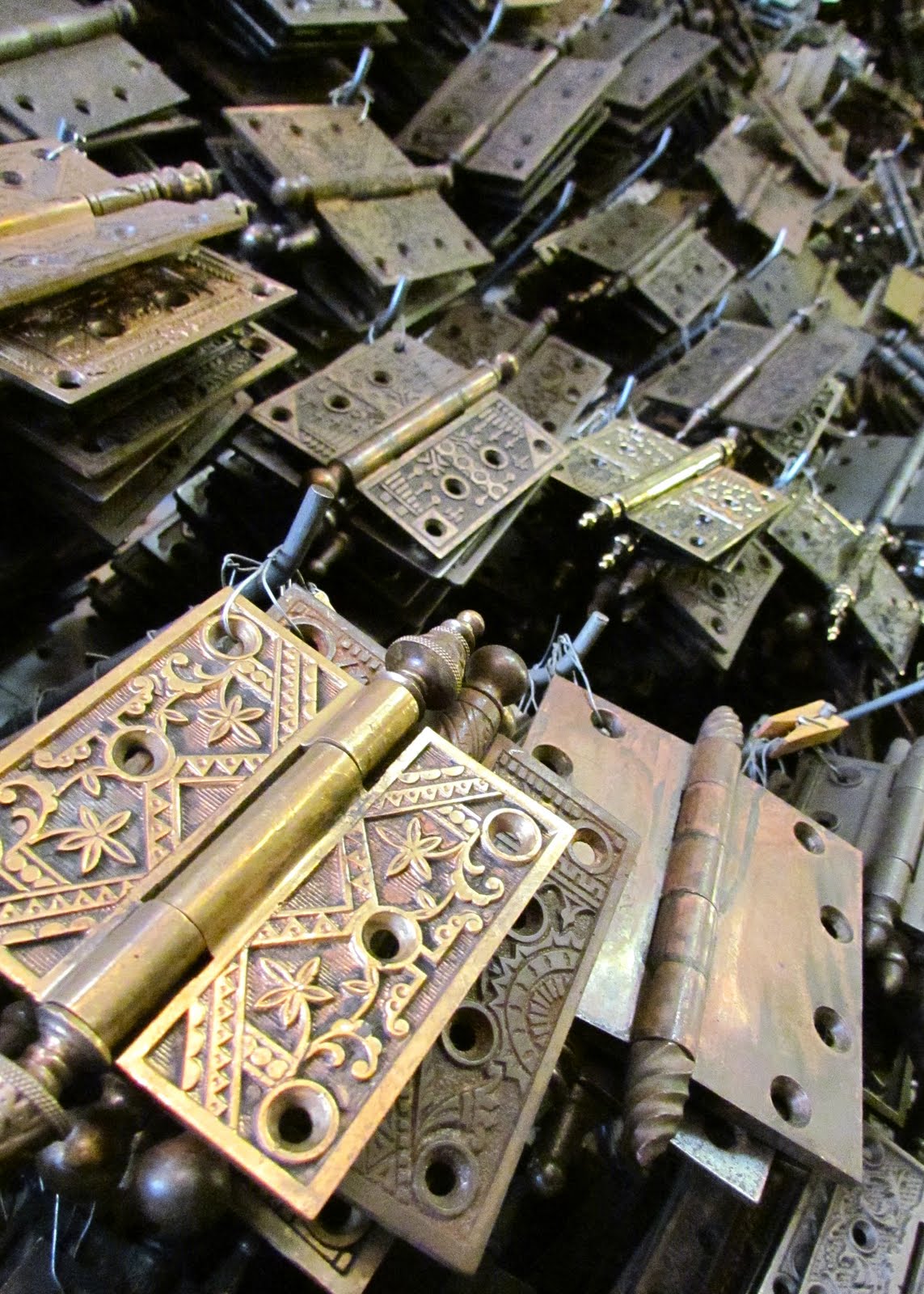 eclectic chic. liz's antique hardware.