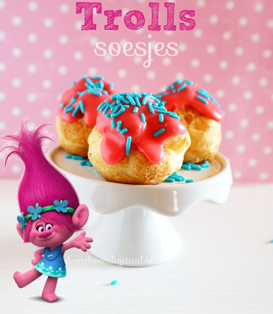 Trolls soesje, trolls traktatie, traktatie trolls, poppy traktatie, traktatie poppy, trolls printable, trolls bouwplaat, trolls recept, trolls taart