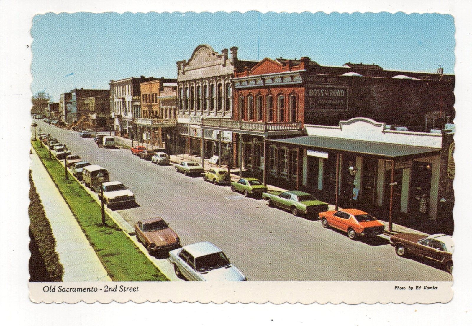 LivingInUrbanSac Vinatge Postcards