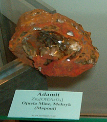 Kristálygyógyászat/Gyógyító kövek: Adamit Kristálygyógyászat/Gyógyító kövek: Adamit