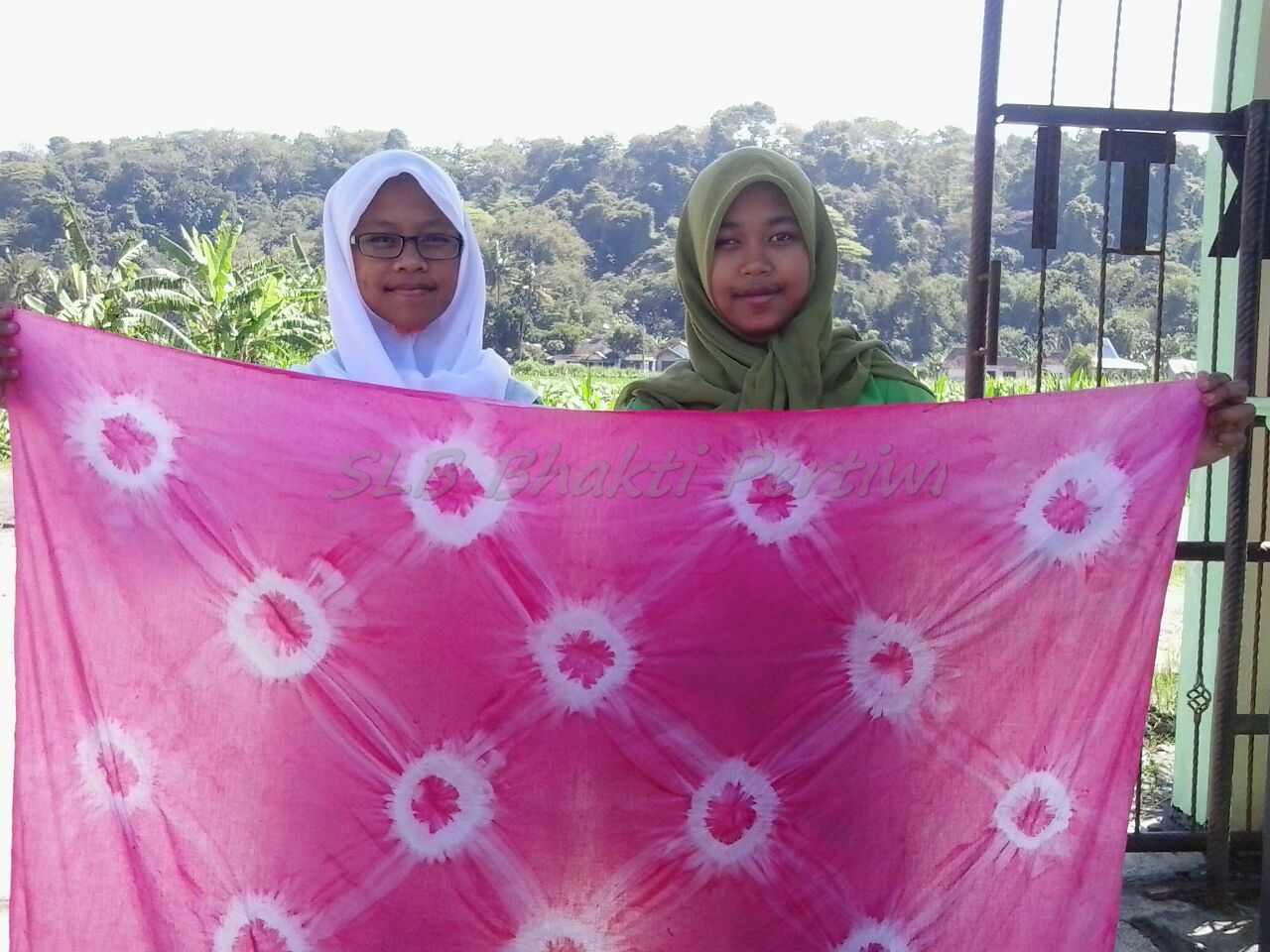 Adit Blog Cara Membuat Batik Ikat Celup