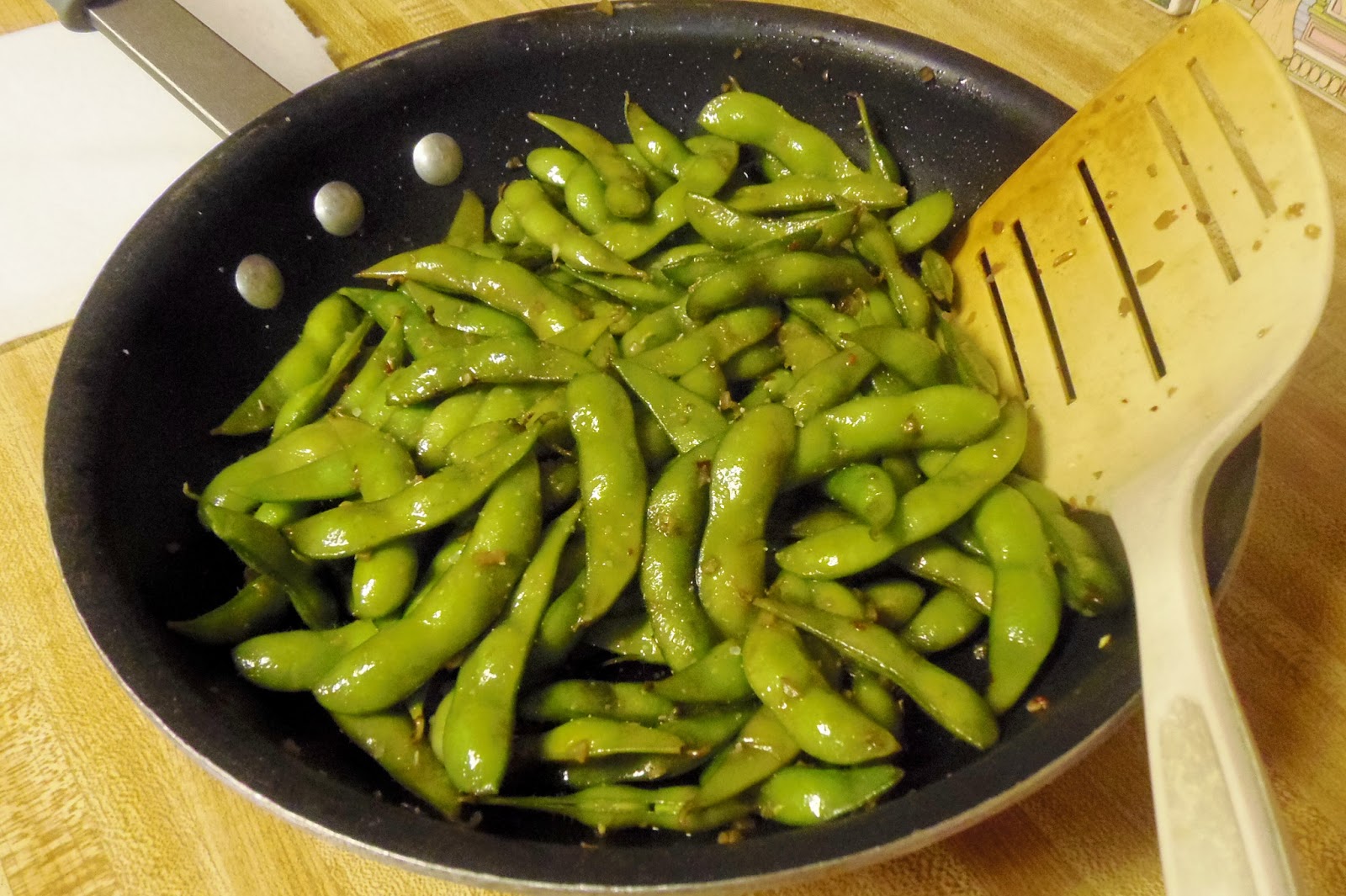 Glo's Kitchen Edamame Poke