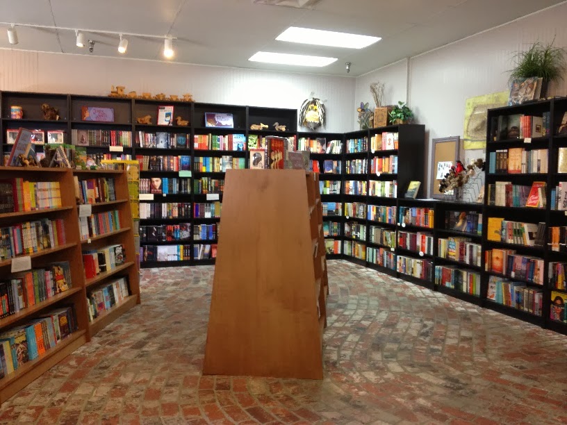 Musings of a Bookish Kitty A Peek At My Favorite Local Bookstore