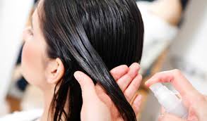 كيفيه أستخدام زيت الخروع للشعر كيفيه أستخدام زيت الخروع للشعر