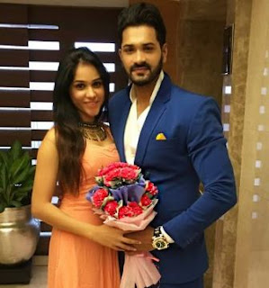 Mrunal Jain Family Wife Son Daughter Father Mother Marriage Photos Biography Profile.