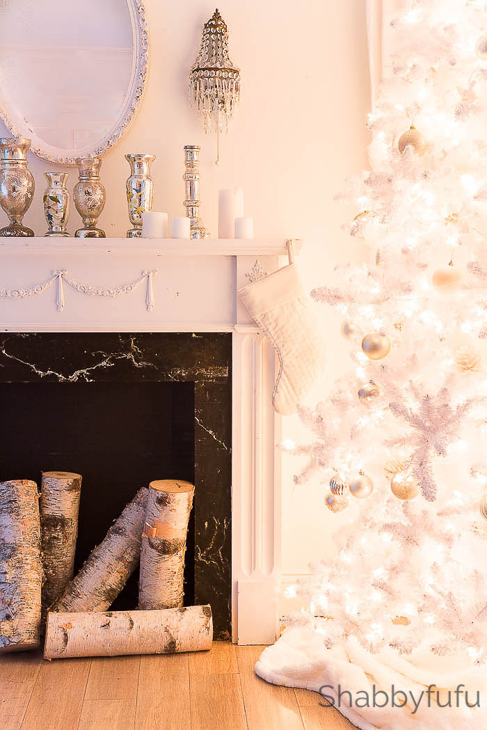 white-christmas-tree-flocked-shabbyfufu White Christmas