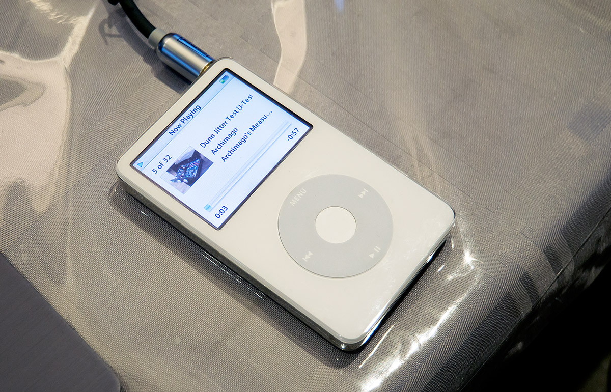 Stærk vind Forhandle Bore Archimago's Musings: RETRO-MEASURE: 2006 Apple iPod "Classic" 60GB 5th  Generation