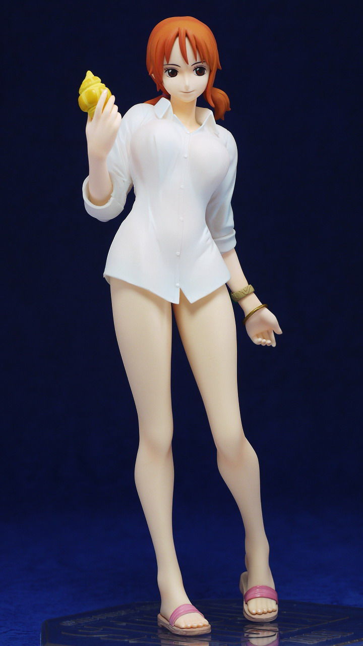 one piece nami xxx latest version bouncing boobs coming out of shirt