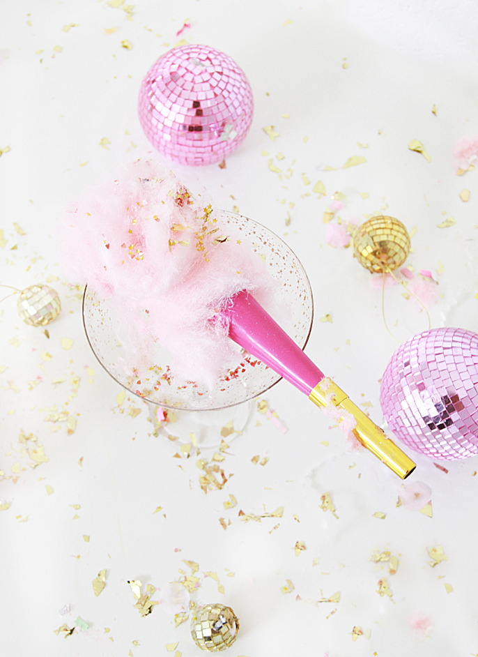 A Bubbly Life Cotton Candy Edible Glitter Sparkling Wine Cocktail