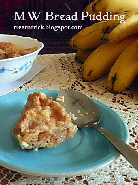 Microwave Bread Pudding Recipe @ treatntrick.blogspot.com