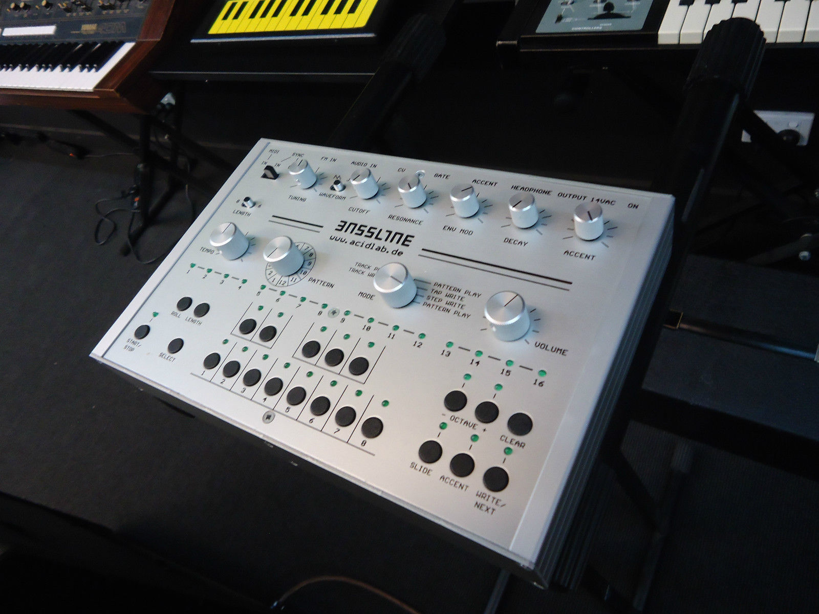 MATRIXSYNTH ACIDLAB BASSLINE