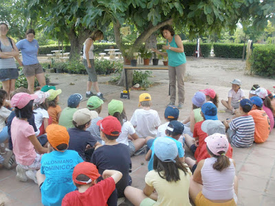 Escuela Municipal de Jardinería "El Pinar": PASA UNA MAÑANA EN EL
