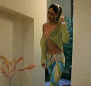 Kareena Kapoor Gif