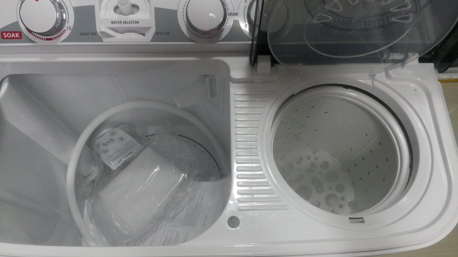 BARANG ELEKTRIK & SERVIS HAIER HWM60SX1