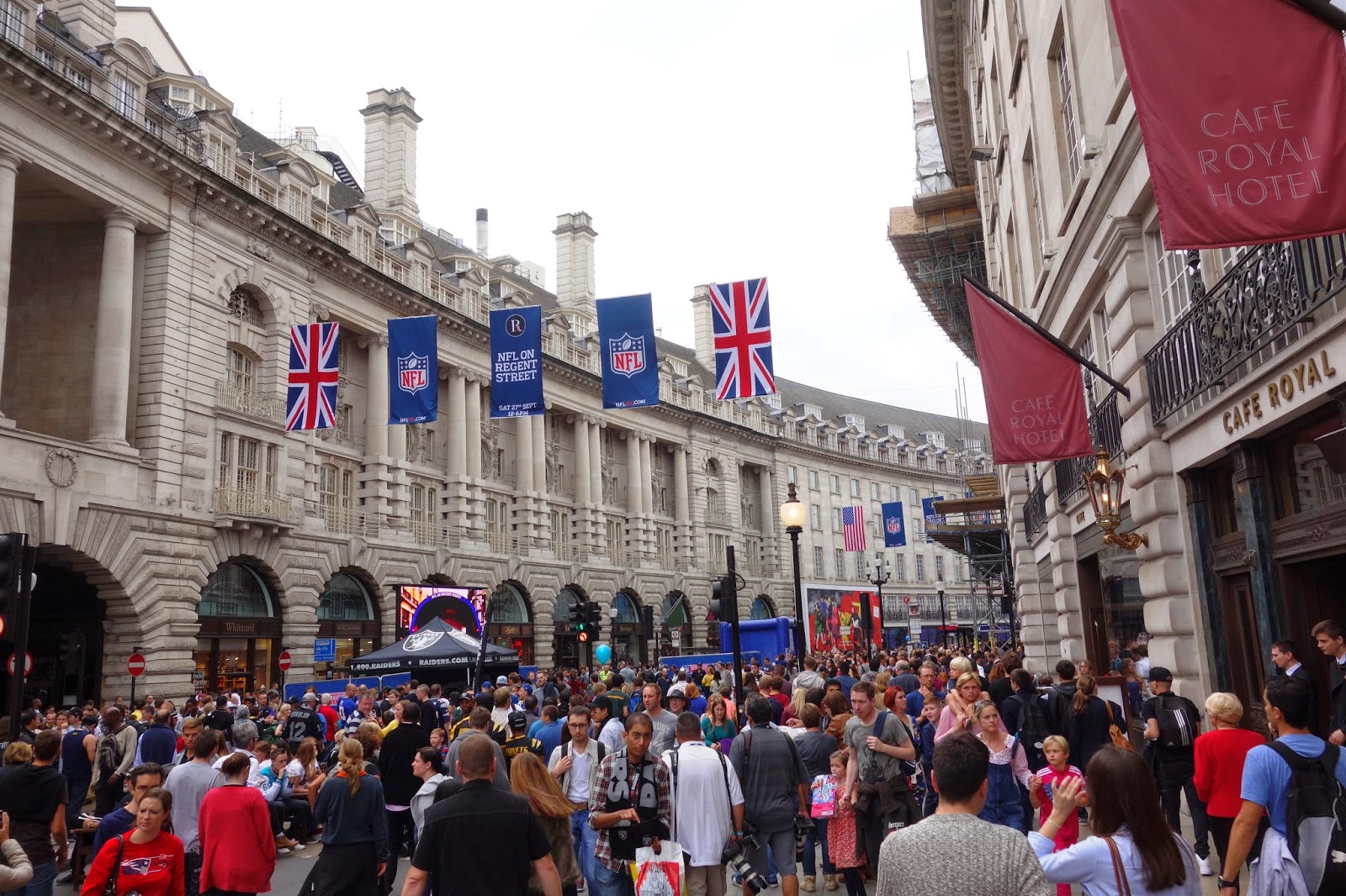 12+ Trafalgar Square Piccadilly Circus Statue Pictures