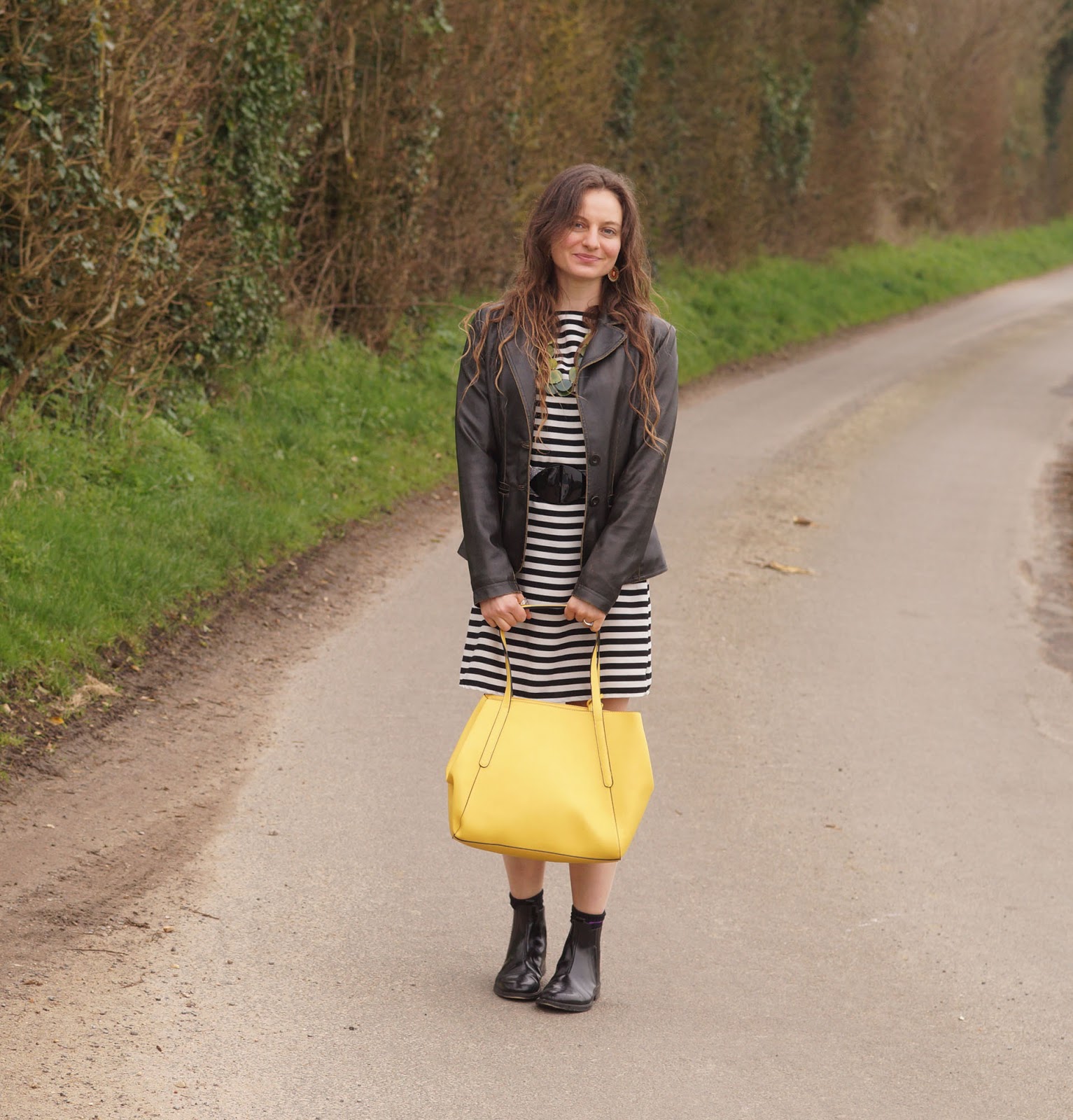 Big yellow sack Sophie in the Sticks