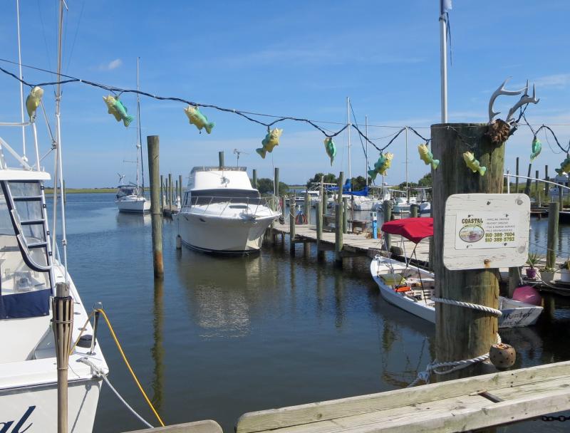 Cruising the ICW with Bob423 Swan Point Marina at a facedock