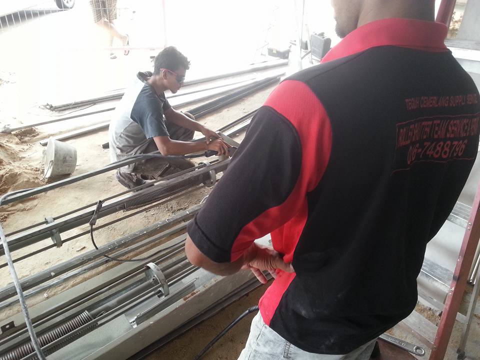 ROLLER SHUTTER JOHOR BAHRU, KUALA LUMPUR, SELANGOR AND MELAKA TGH