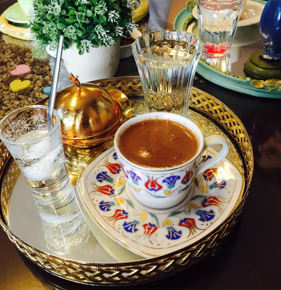BİLLUR KURU KAHVECİSİ BAHÇELİEVLER TALAS KAYSERİ Ne Kadara Yenir?