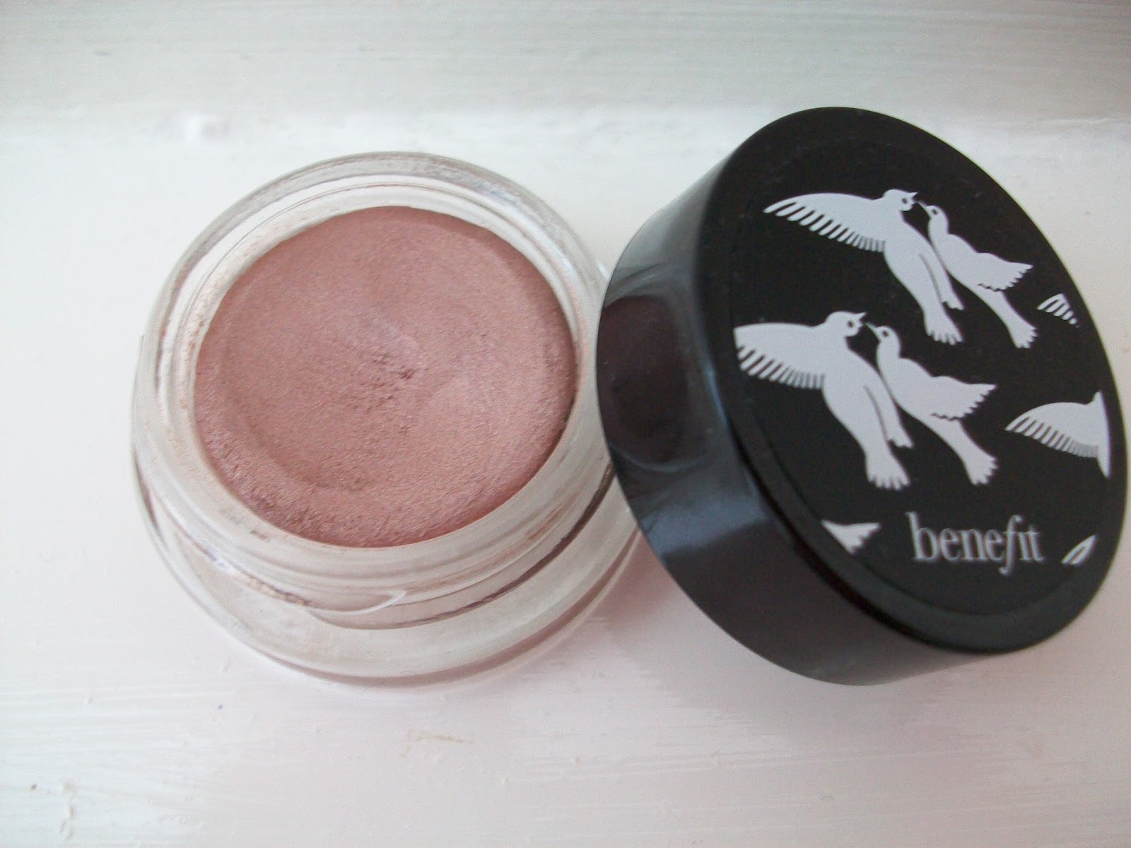 Maz Makeup Benefit Flatter Me Cream Eyeshadow Review & Swatch