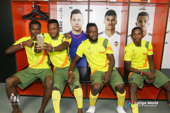 mm Photos of excited Nigerian Football league players as they visit Valencia's stadium