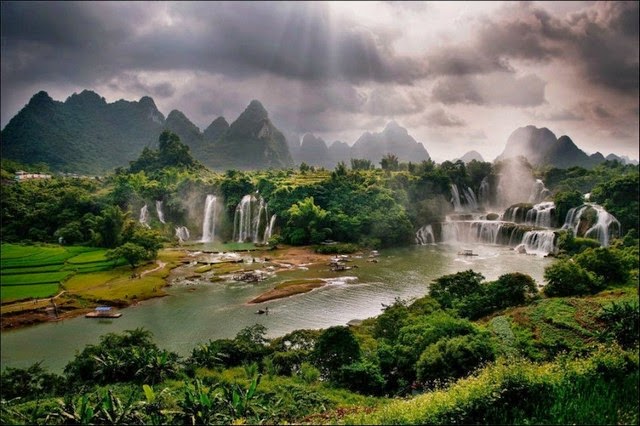 Detian Falls, China
