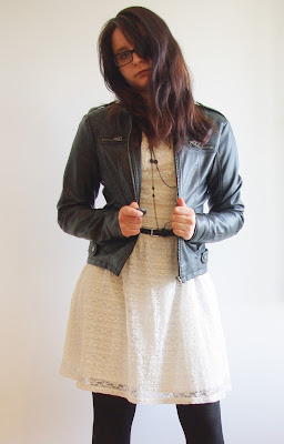 Outfit Lace Dress & Leather Jacket