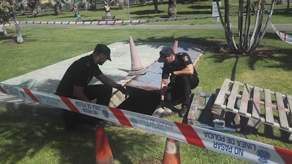 Rescatada una mujer y su bebé al caer a un túnel, Maspalomas Rescatada una mujer y su bebé al caer a un túnel, Maspalomas