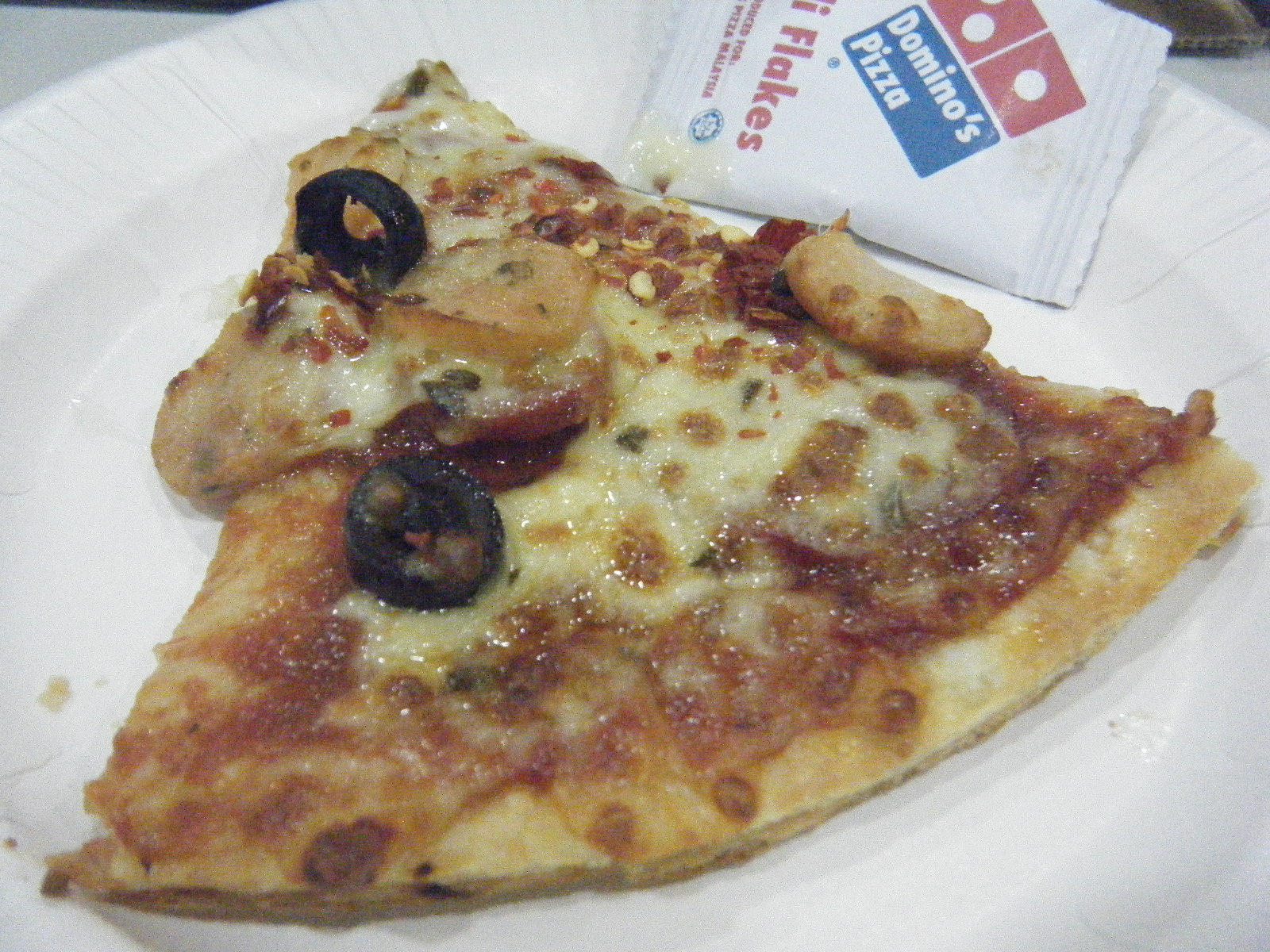 Deanna Suka Warna Domino�s Batu Berendam