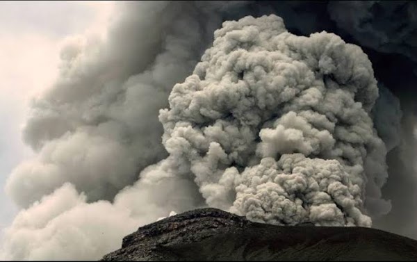 El volcán más peligroso de México entró en erupción 200 veces en un período de 24 horas. El volcán más peligroso de México entró en erupción 200 veces en un período de 24 horas.