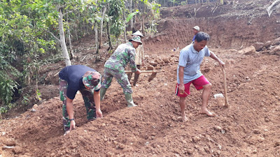 MANFAAT PEMBANGUNAN EMBUNG UNTUK WARGA PETANI