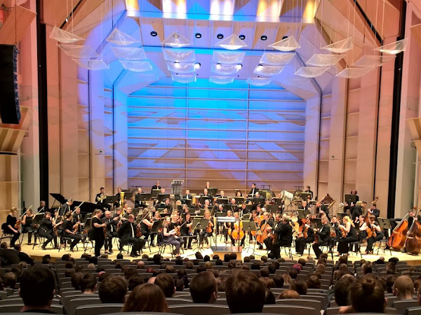 Tunteiden täyteinen Final Symphony II -konsertti
