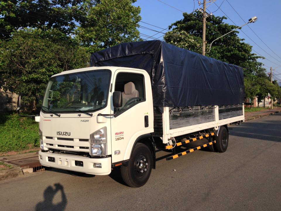 Giá xe tải Isuzu NQR75M 5 tấn 5 thùng siêu dài ~ Xe Tải Isuzu Giá Rẻ