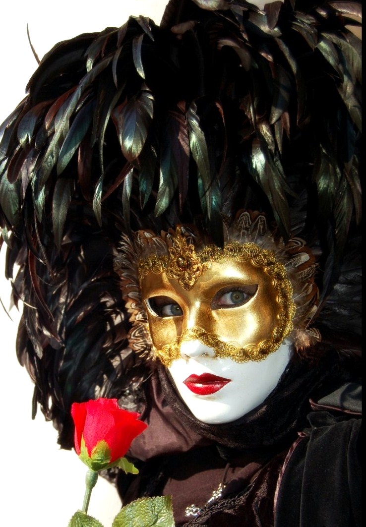 Reden: A Tokio Hotel Blog: Masks & Costumes