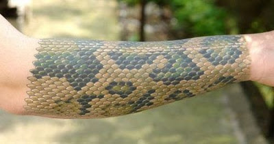 tatuaje piel de serpiente