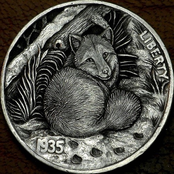 Хомяк с монеткой графика. Монголия 500 тугриков. Хомяк медаль. Никель монета. Хомяк на монете.