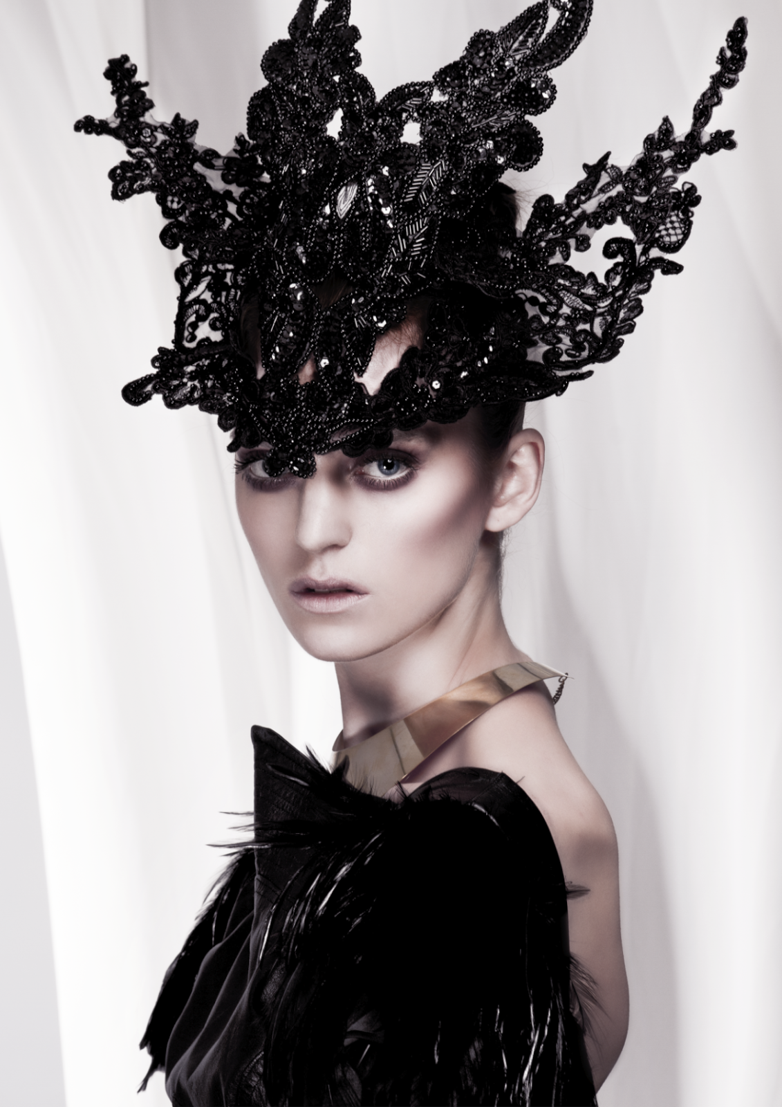 Styleesa's Closet: “Lilith” Photo shoot for Papercut Magazine