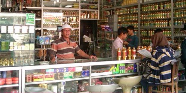 Desain Toko parfum Minimalis Unik Sederhana