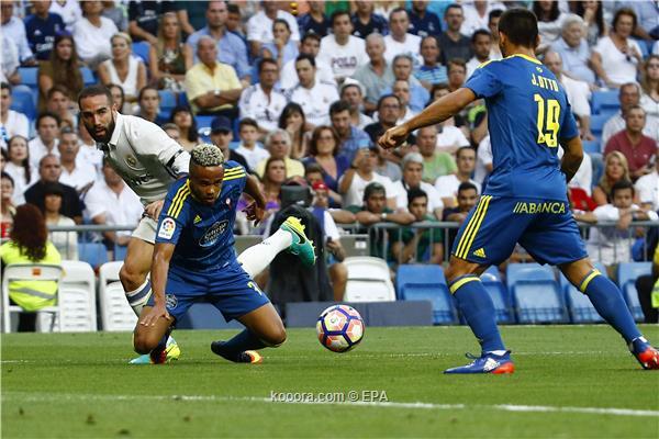 كارفاخال يتمنى سقوط برشلونة في الليجا