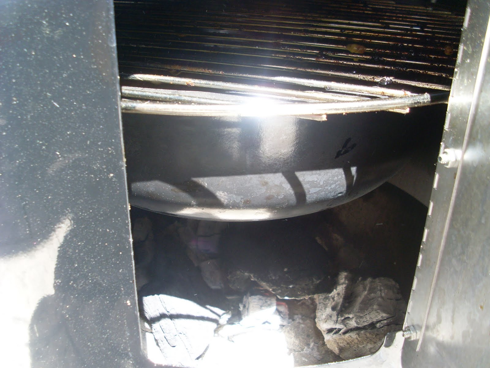 Meat Incorporated: BBQ Reviews - Brinkman Smoke 'n Grill