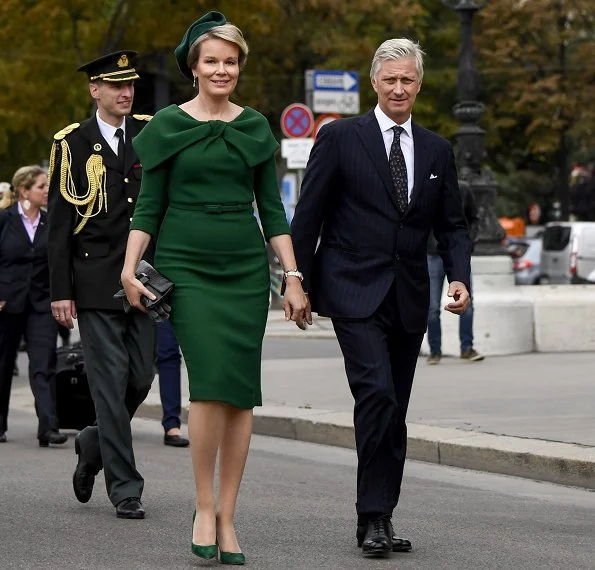 Queen Mathilde, Alexander Van der Bellen of Austria and his wife Doris Schmidauer. Mathilde wore Natan dress