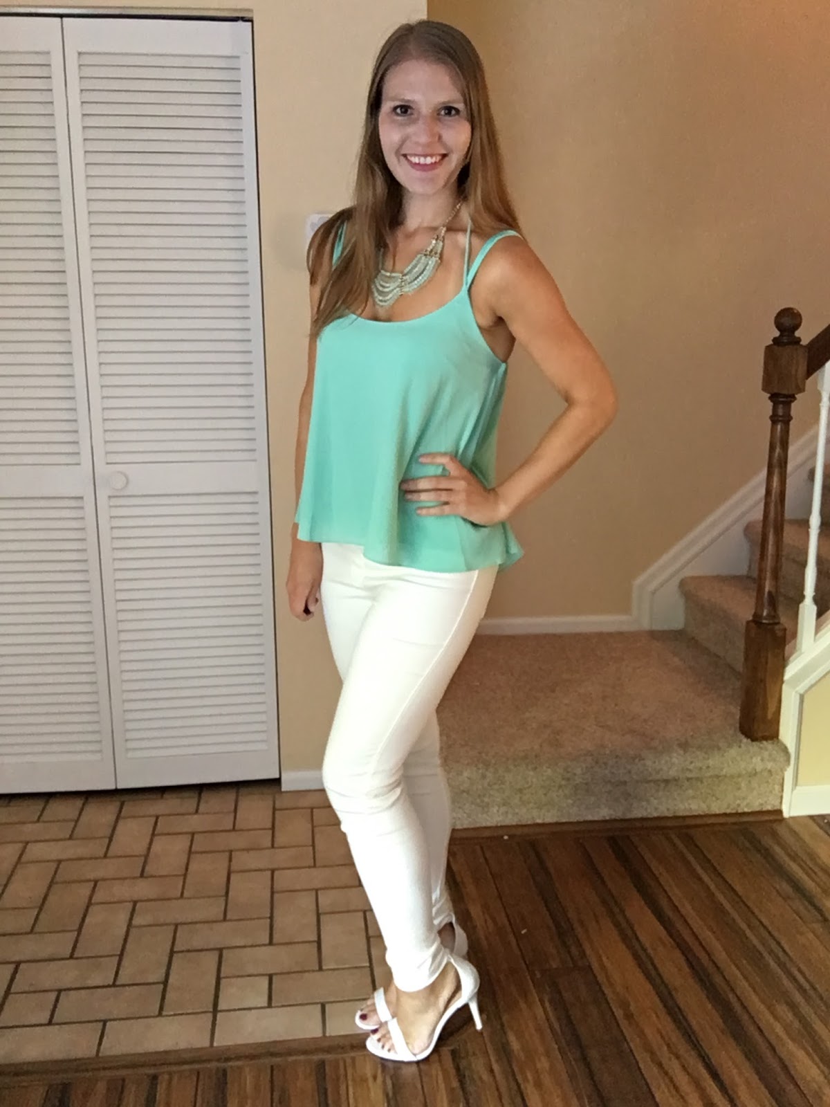 White Jeggings and Flowy Tank Outfit with Kiki La Rue - My Girlish Whims