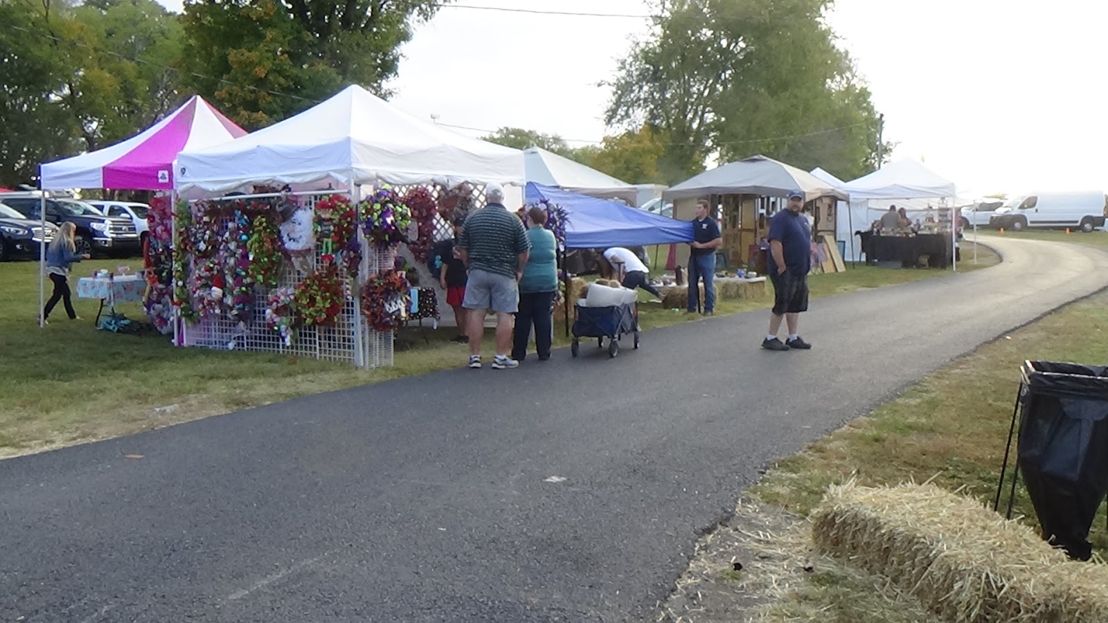 In My Painted Garden 2016 Maple St b School Bell Buckle TN